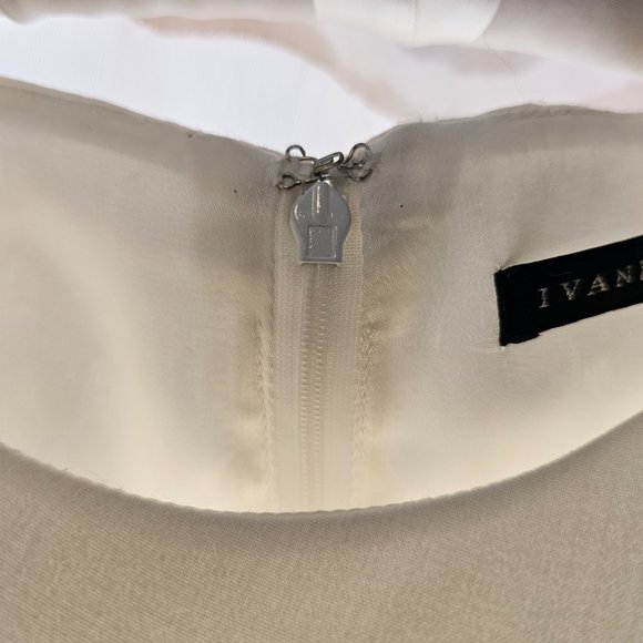 Ivanka Trump Ivory Dress Size 16 Gold Chain Sheath - Picture 10 of 10